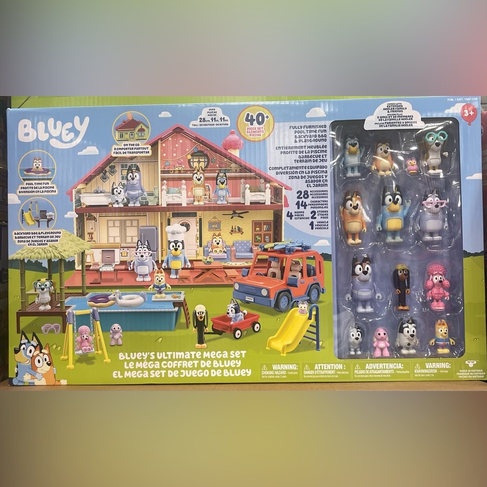 Bluey Ultimate Mega Set